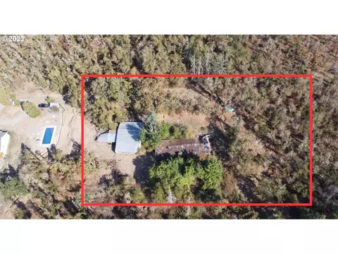29900 SW Old Well Rd, West Linn, OR 97068