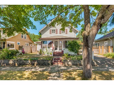710 W 24th St, Vancouver, WA 98660