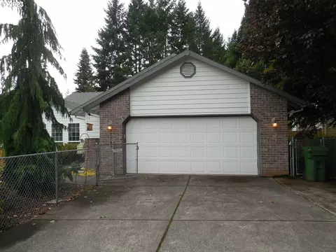 37741 Nettie Connett Dr, Sandy, OR 97055