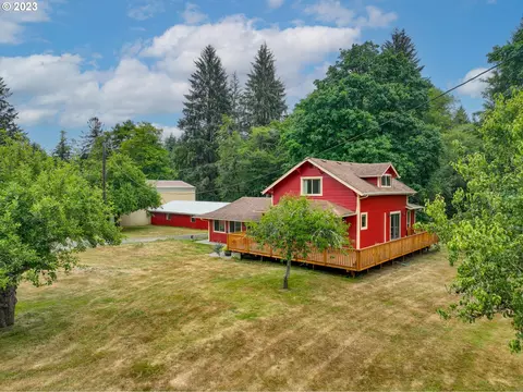 92357 Maki Rd, Astoria, OR 97103
