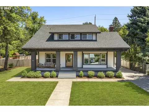 12208 SE 22nd Ave, Milwaukie, OR 97222