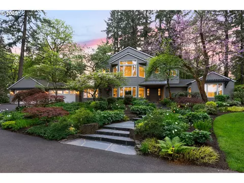 275 SW Birdshill Rd, Portland, OR 97219