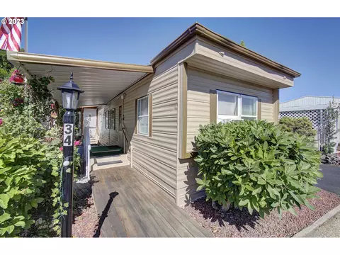 1004 NE 72nd St #34, Vancouver, WA 98665