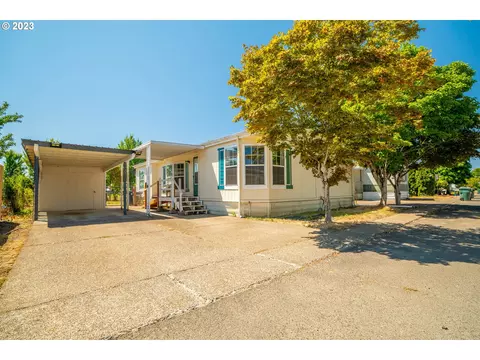 277 SEdwards Rd #132, Monmouth, OR 97361