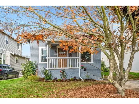 3827 SE Stephens St, Portland, OR 97214