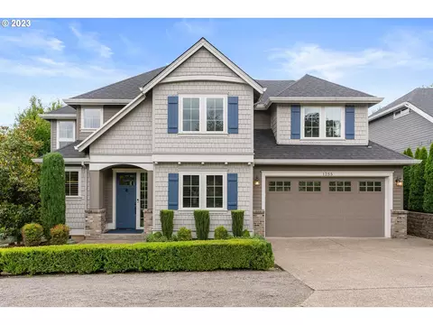 1255 Bickner St, Lake Oswego, OR 97034