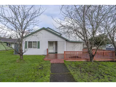 205 SW Jefferson St, Sheridan, OR 97378