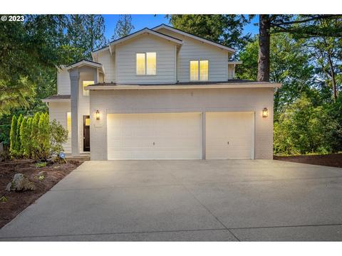 6005 SW 33rd Pl, Portland, OR 97239