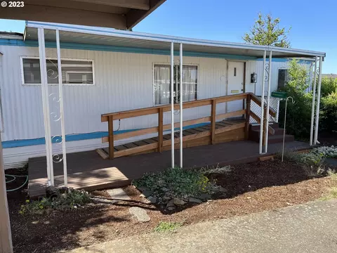 2150 Laura St #52, Springfield, OR 97477