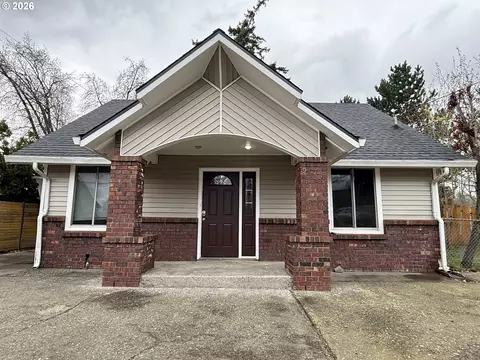 9125 SE Velma Ct, Happy Valley, OR 97086