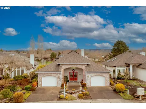 15785 NW Saint Andrews Dr, Portland, OR 97229