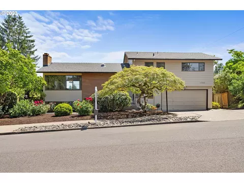 11500 SW Timberline Dr, Beaverton, OR 97008