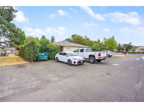 1020 Clearview Ave NE, Keizer, OR 97303