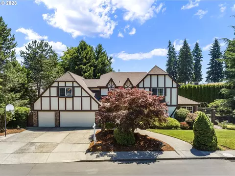 3013 NE 104th St, Vancouver, WA 98686