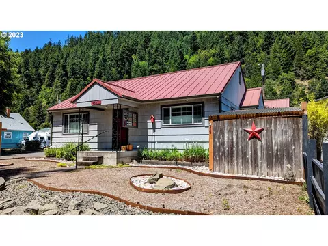 46811 Winfrey Rd, Westfir, OR 97492