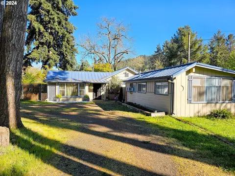 919 W Old Melrose Rd, Roseburg, OR 97471