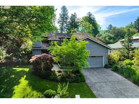 3402 SW Stonebrook Dr, Portland, OR 97239