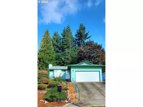 8859 NE Milton St, Portland, OR 97220