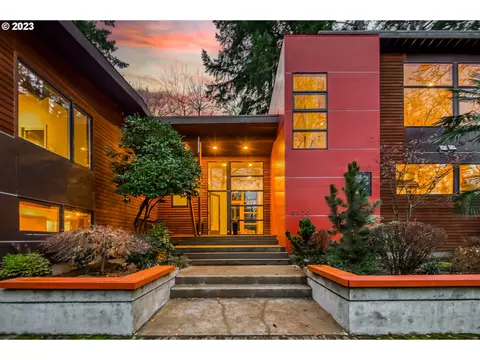 5320 Childs Rd, Lake Oswego, OR 97035