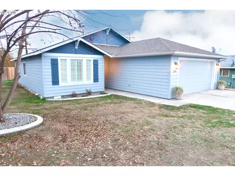 1314 SW Suzanne Ct, Hermiston, OR 97838