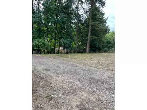 Clark Loop, Toledo, OR 97391