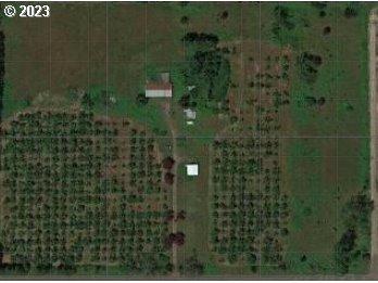 5581 S Highway 211, Hubbard, OR 97032