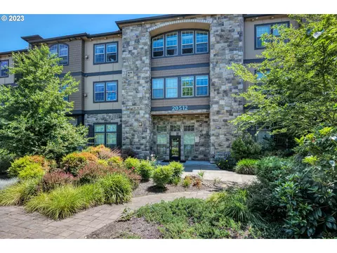 20512 SW Roy Rogers Rd #112, Sherwood, OR 97140