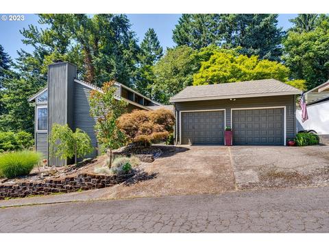 17441 Quail Ct, Gladstone, OR 97027