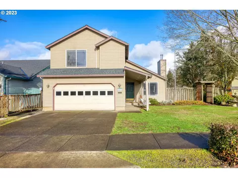 6819 SE Moscato Ct, Hillsboro, OR 97123