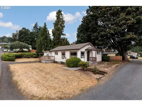 350 L St, Columbia City, OR 97018