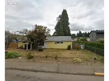 432 N Broadway St, Estacada, OR 97023