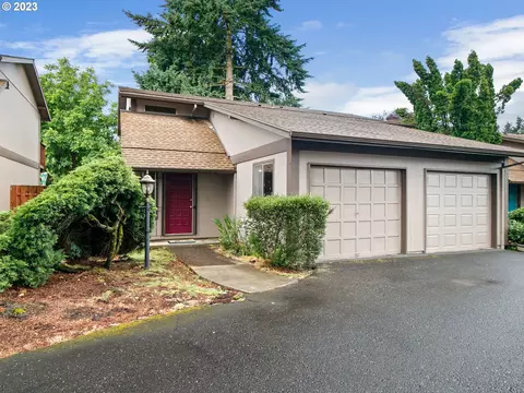 2369 SE 112th Ave #7, Portland, OR 97216