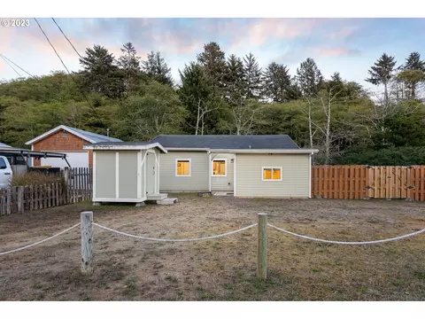 35375 Roger Ave, Pacific City, OR 97135