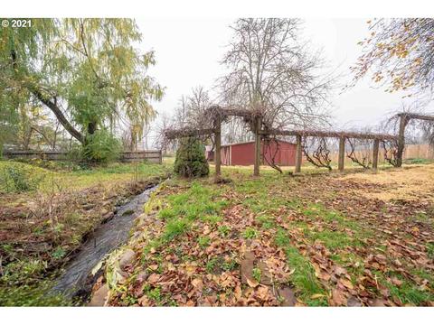107 Clark St, Gates, OR 97346