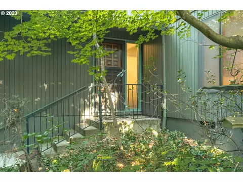 15080 SE Laurie Ave, Milwaukie, OR 97267