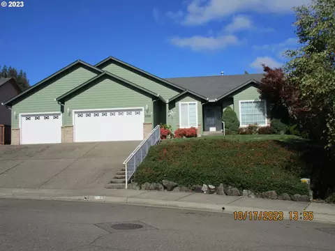2320 NW Chambers Dr, Roseburg, OR 97471