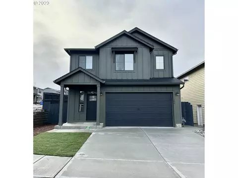204 W Maple St, Washougal, WA 98671