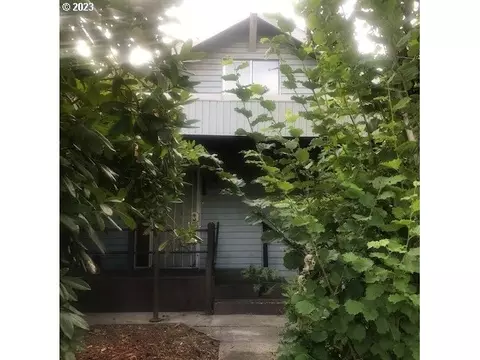325 SW Cedarwood Ave, Mcminnville, OR 97128