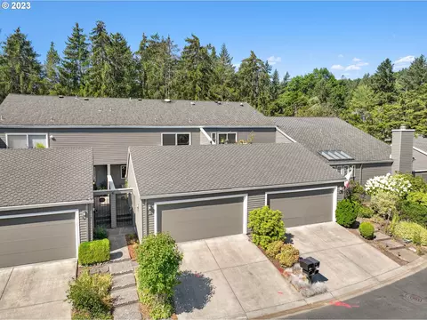 100 Greenridge Ct, Lake Oswego, OR 97035
