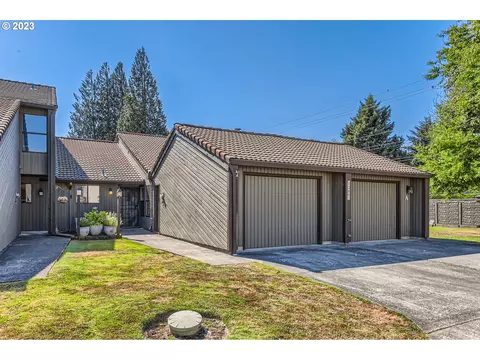13802 NW 10th Ct #B, Vancouver, WA 98685