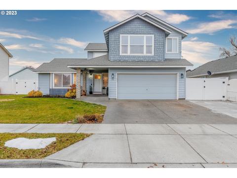 114 NE 12th St, Hermiston, OR 97838