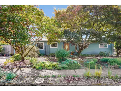 1420 NW 14th Pl, Corvallis, OR 97330