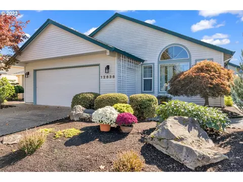 12636 SW Peachvale St, Portland, OR 97224