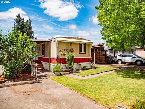 38129 Weirich Dr #33, Lebanon, OR 97355