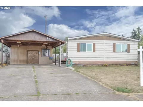 595 S 53rd St, Springfield, OR 97478