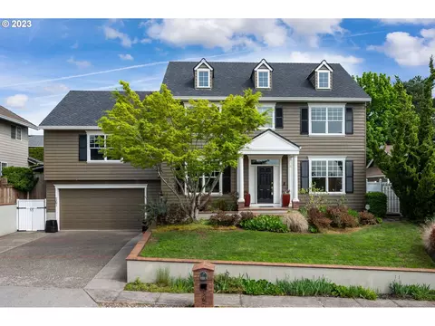 567 NE 24th St, Gresham, OR 97030 photo 1