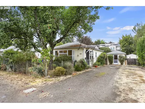 7645 SE Henderson St, Portland, OR 97206