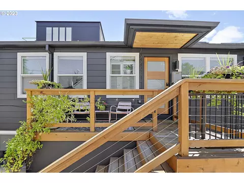2822 NW Upshur St # 2, Portland, OR 97210