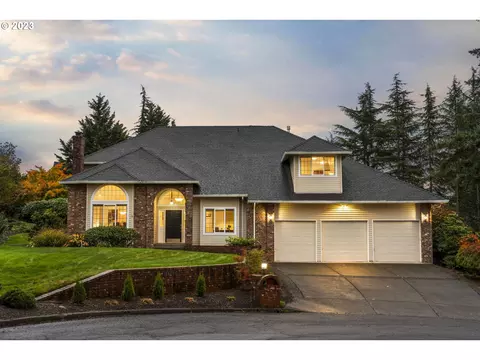 8696 SE 141st Ct, Happy Valley, OR 97086