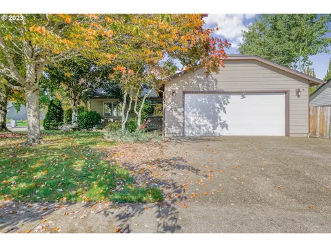 1885 SW Acorn Ct, Mcminnville, OR 97128